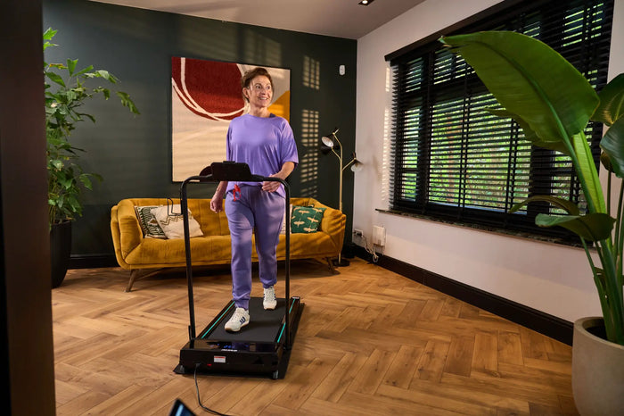 Hur man håller sig alert under långa arbetsdagar utan kaffe