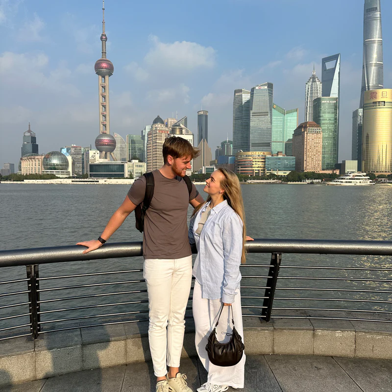 <p><em>Vilka är vi? </em>Dreaver</p>